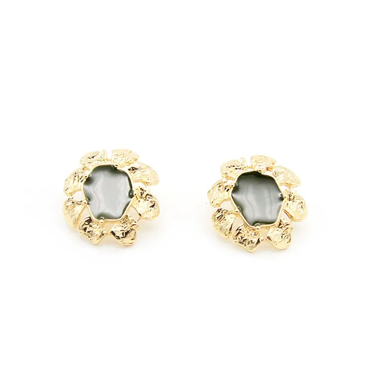 Anting-anting Stud Emas Untuk Wanita